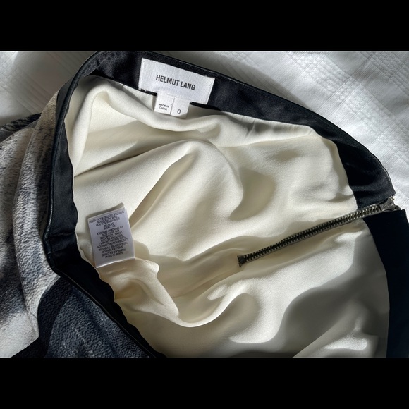 Helmut Lang asymmetrical mini skirt with sheep leather trim - Picture 8 of 8